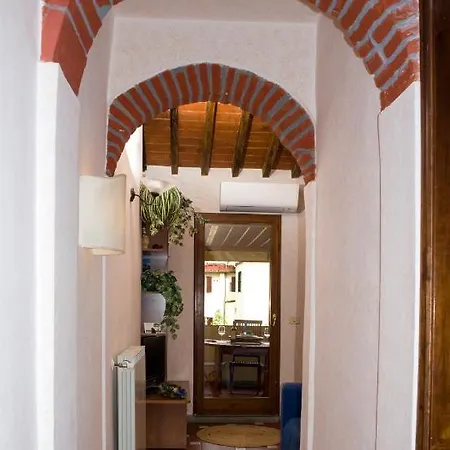 Romantico Balcone In Centro